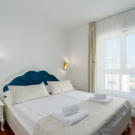 Luxury Sunset Residences - Okrug Gornji Lägenhet